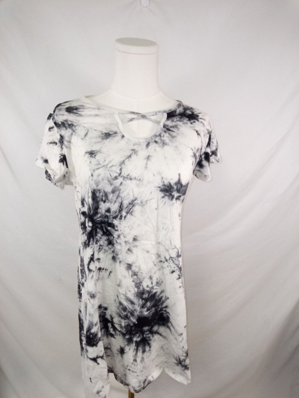 Shein Women's white + grey Mini Dress Sz. L